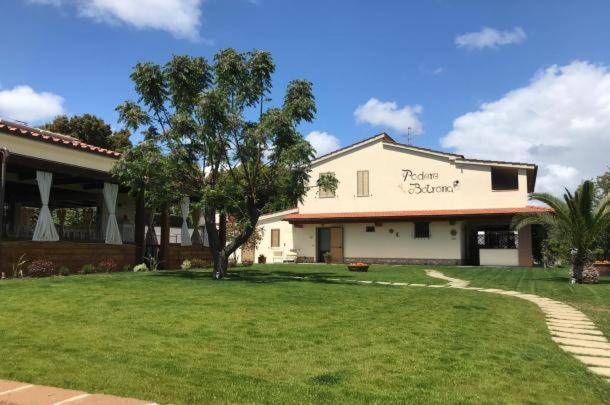 Agriturismo Diaccia Botrona กาส์ตีจลิโอเน เดลลา เปสกายา ภายนอก รูปภาพ