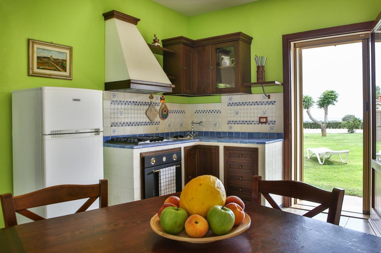 Agriturismo Diaccia Botrona กาส์ตีจลิโอเน เดลลา เปสกายา ภายนอก รูปภาพ