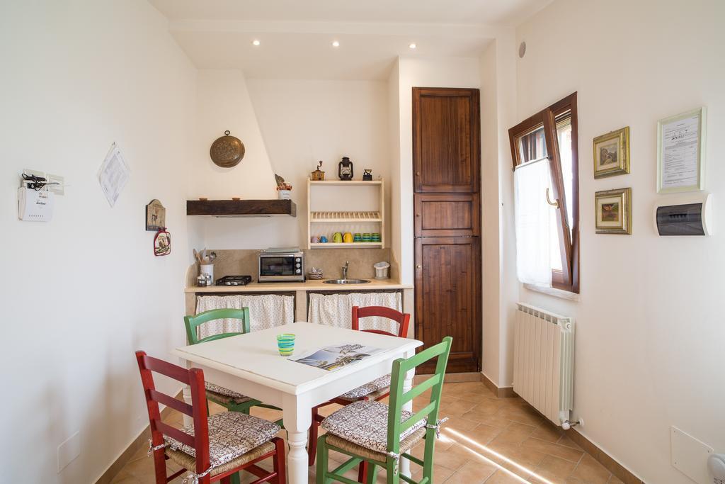 Agriturismo Diaccia Botrona กาส์ตีจลิโอเน เดลลา เปสกายา ภายนอก รูปภาพ