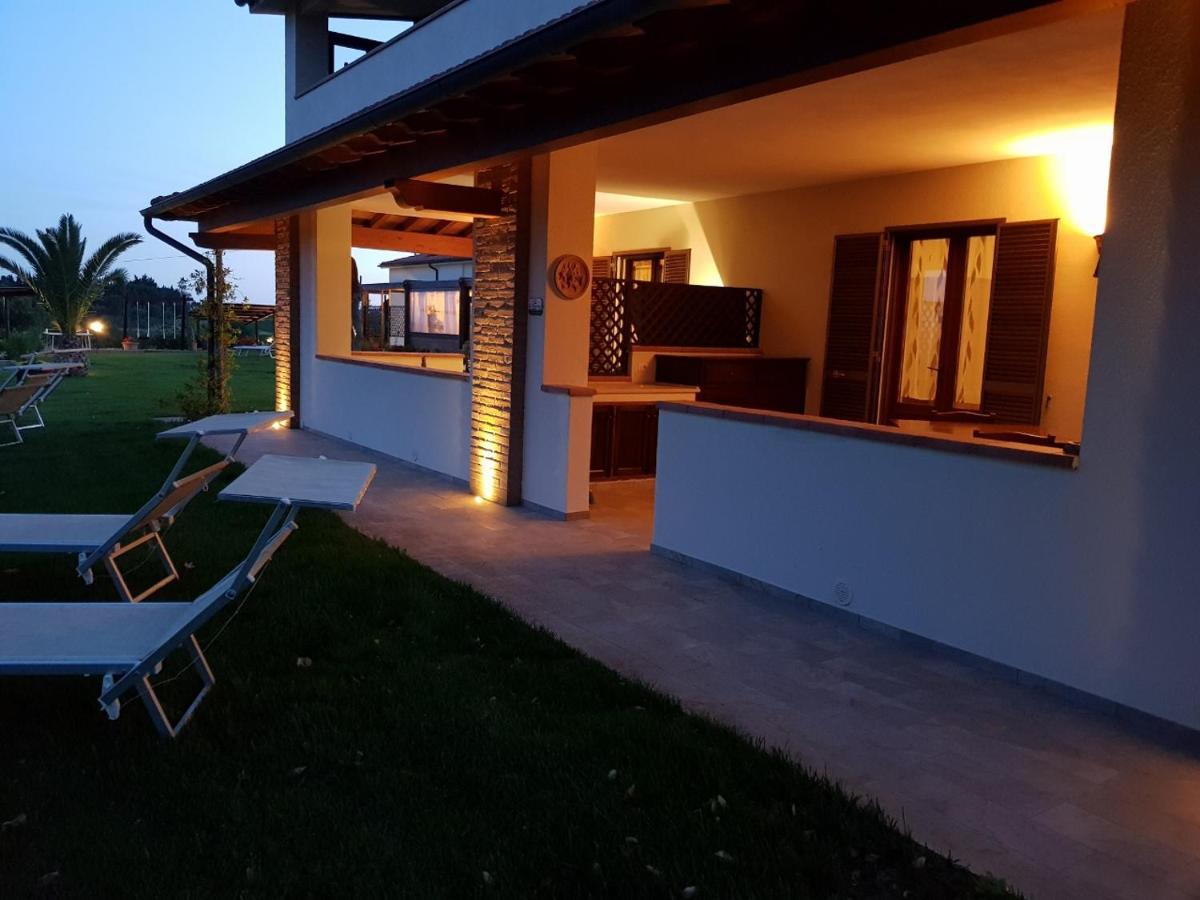 Agriturismo Diaccia Botrona กาส์ตีจลิโอเน เดลลา เปสกายา ภายนอก รูปภาพ